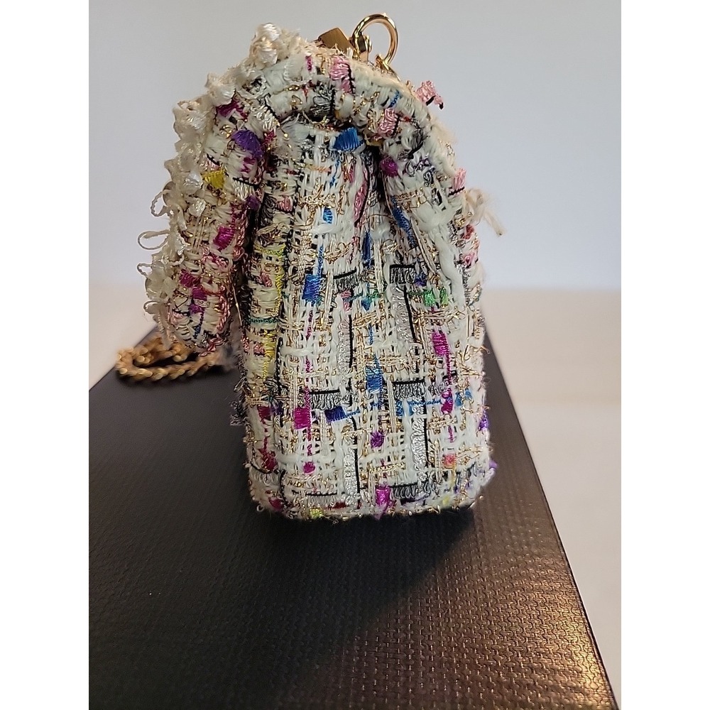 Tiny Treats by Zomi Gems a classic tweed handbag with Pearls in white+Multicolor - Picture 5 of 6